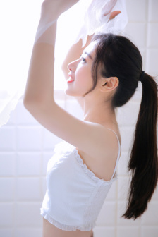 强行玷污女教师
